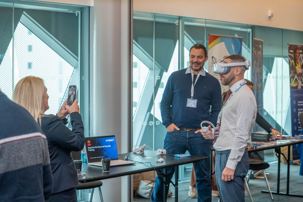 2CL Connect Technology Showcase 2025 - 2CL